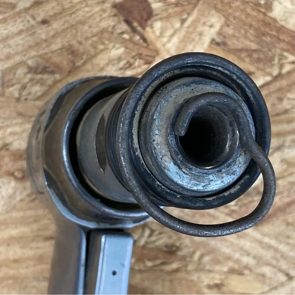 Vintage Black & Decker Pneumatic Power Chisel Silver Metal Unknown Condition - Picture 4 of 6